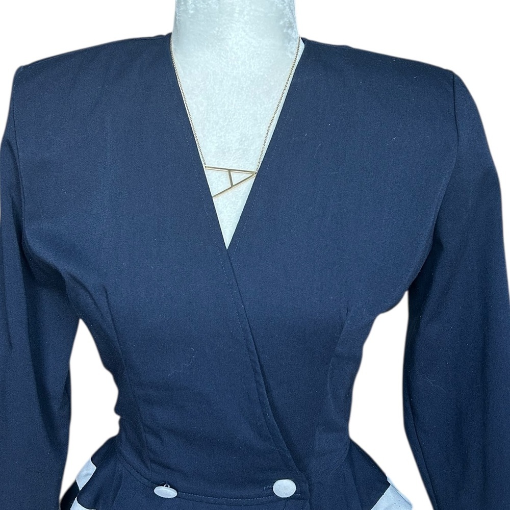 Sophisticate Navy Peplum Blazer Size XS | Structured Tailored Jacket - Picture 2 of 12